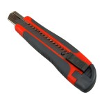 Cutter 18mm avec une Lame