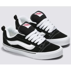 Chaussures de skate knu Skool Unisex black and white Taille 37